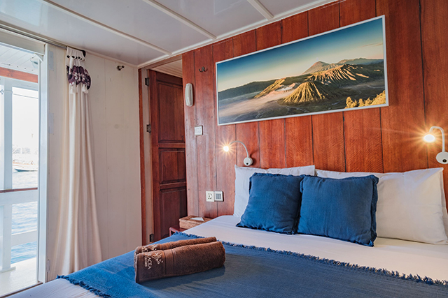 Sea View Cabin - MV Ambai - Indonesia Liveaboard