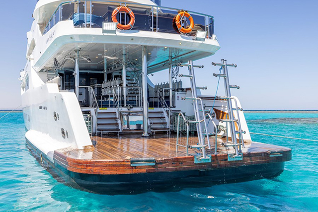 Dive deck - Sea Serpent Glory - Red Sea Liveaboard